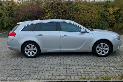 Opel Insignia 375.500 km 2.600 € Sprockhövel 45549
