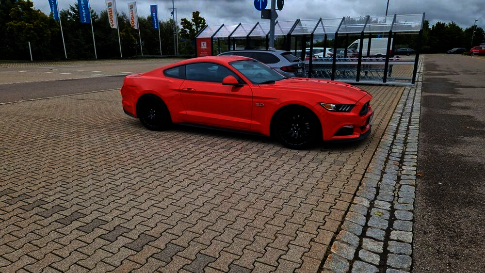 Ford Mustang 65.000 km 37.499 &euro; Brodenbach 56332