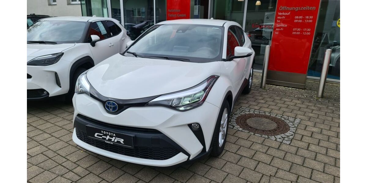 Toyota C-HR 14.550 km 25.500 &euro; Lauchringen 79787