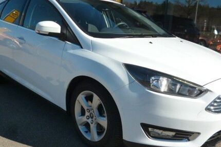 Ford Focus 40.000 km 13.980 &euro; Steißlingen 78256