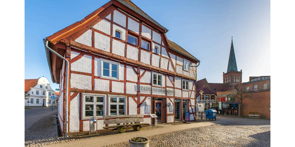 Reihenmittelhaus Bergen auf Rügen Bergen - 4 Zimmer, 106 m&sup2;, 247.000&euro; | Angebot:26319183