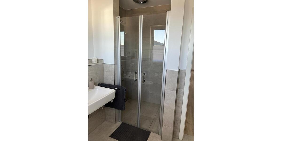 Etagenwohnung Berge - 2 Zimmer, 80 m&sup2;, 850&euro; | Angebot:26411286