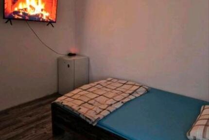 1 Zimmer Möbliert mit Dusche WC WLAN 1 Stock in Rheinau 77866 1 zimmer