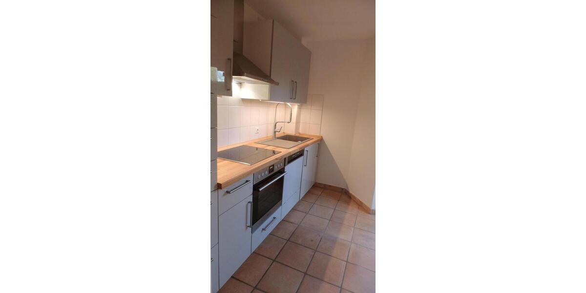 Erdgeschoßwohnung Hamburg Altona - 3 Zimmer, 121 m&sup2;, 2.925&euro; | Angebot:26397027