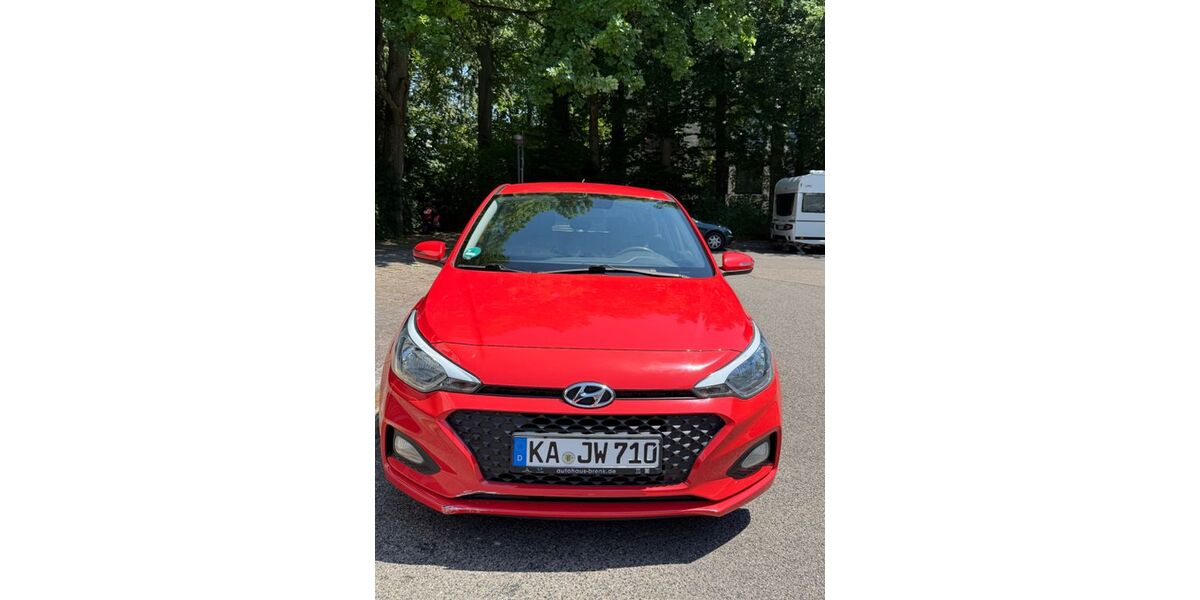 Hyundai i20 136.000 km 7.500 &euro; Karlsruhe 76228