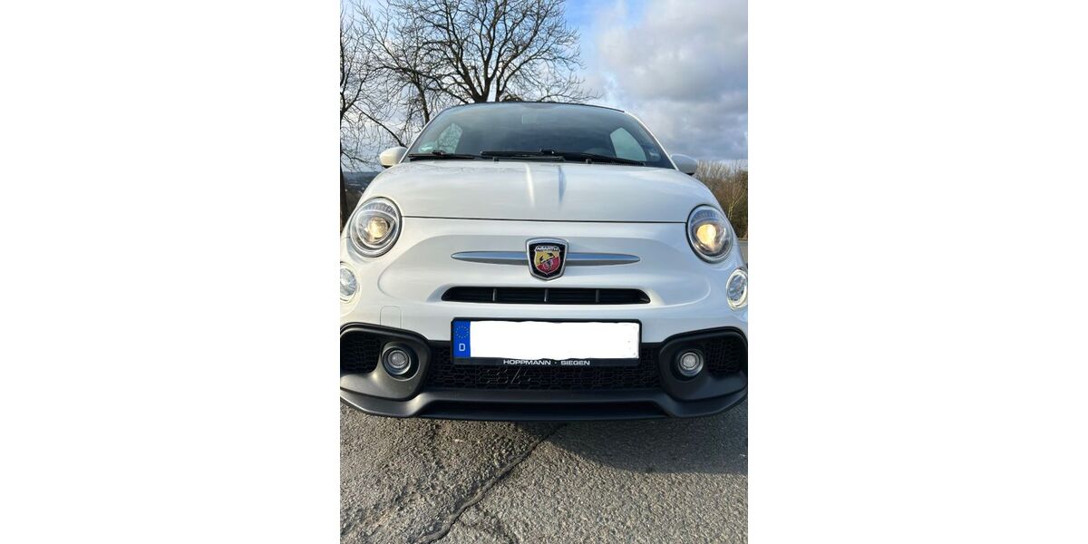Abarth 595C 70.000 km 13.700 &euro; Medebach 59964