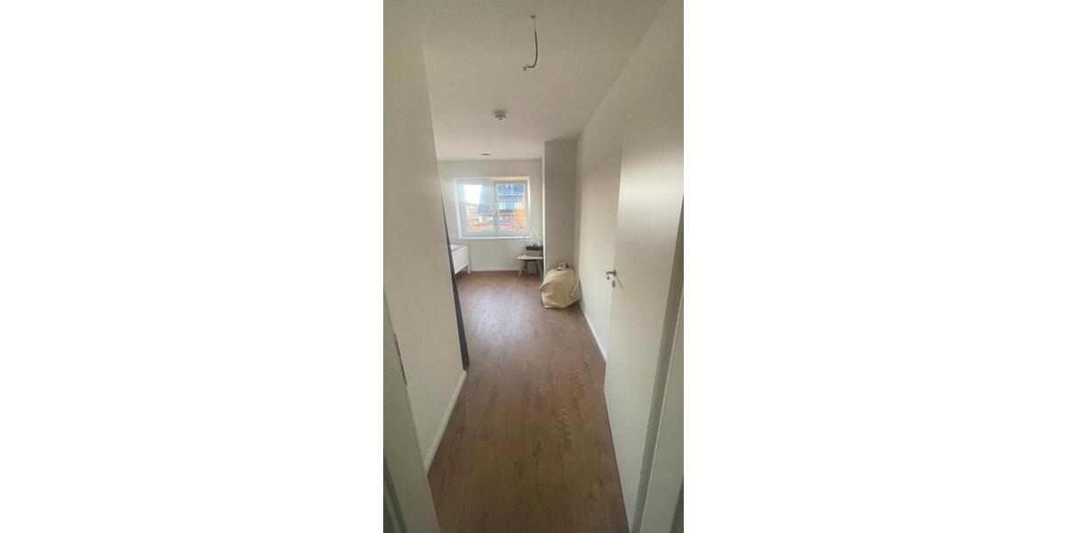 Etagenwohnung Brokstedt - 3 Zimmer, 75 m&sup2;, 975&euro; | Angebot:26402971