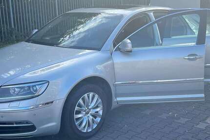 VW Phaeton