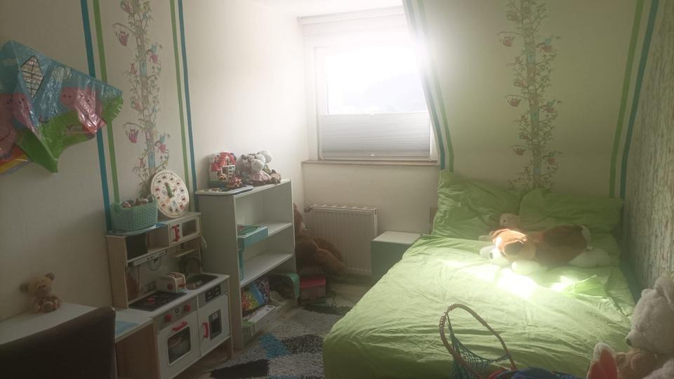 Reihenhaus Duisburg Beeck - 5 Zimmer, 120 m&sup2;, 350.000&euro; | Angebot:25569543