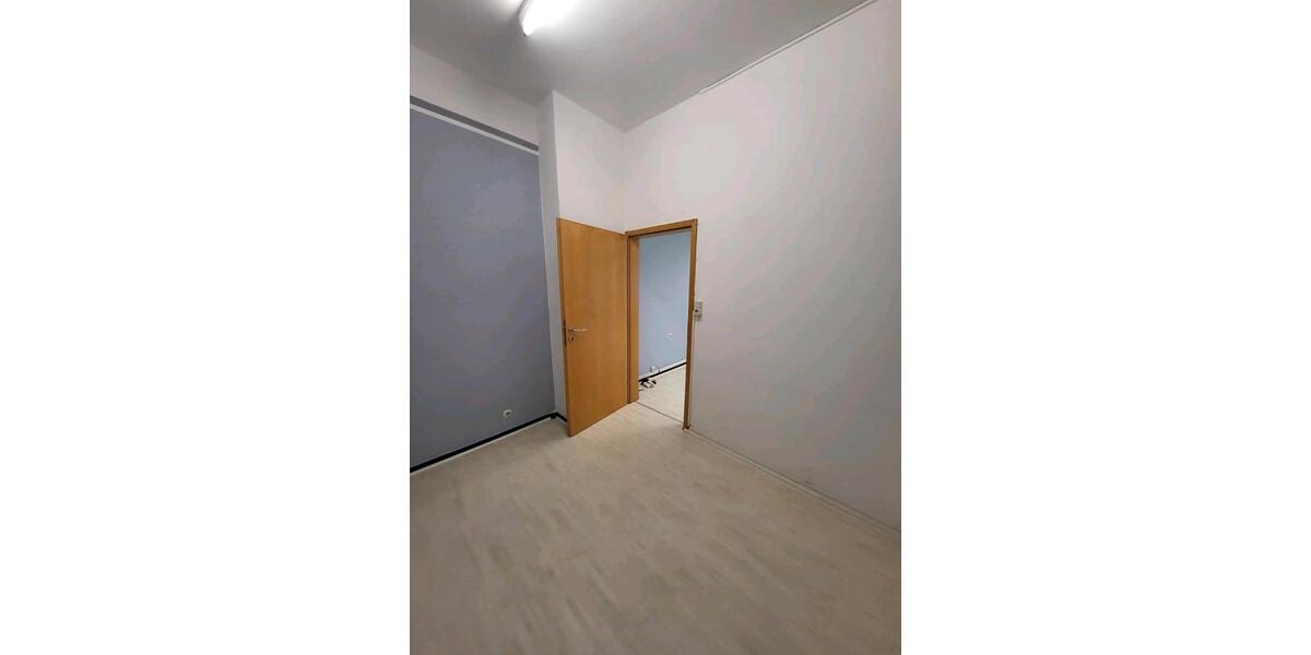 Attraktiver Geschäftsraum Gewerberaum in Witten ab sofort zimmer