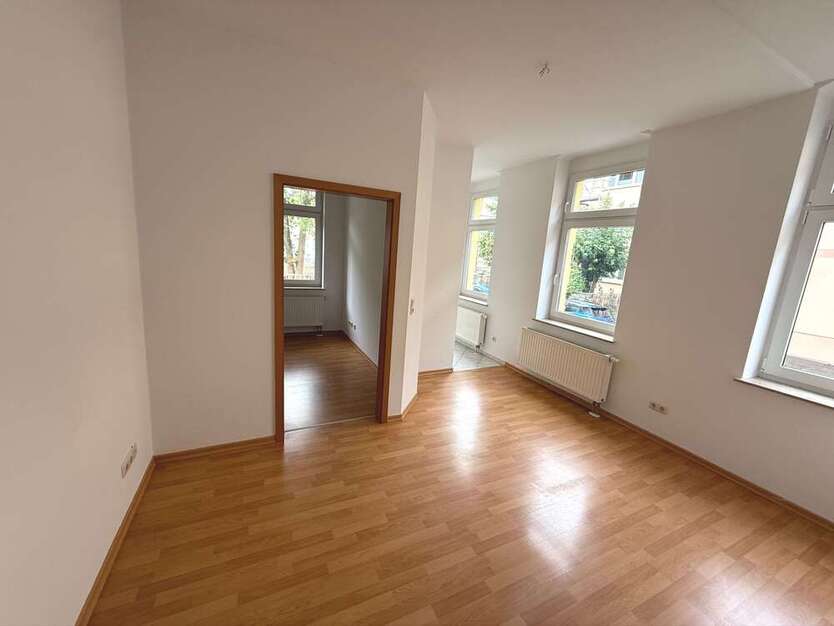 Wohnung zum Mieten in Greiz 245 € 34.47 m²