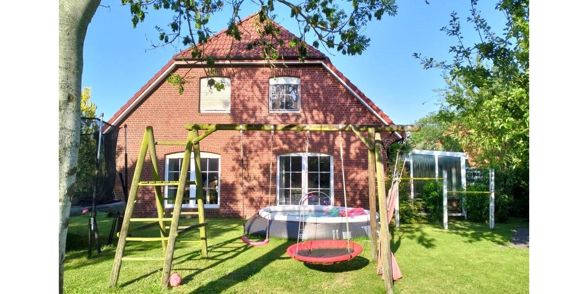 Einfamilienhaus Blomberg - 8 Zimmer, 180 m&sup2;, 380.000&euro; | Angebot:26985362