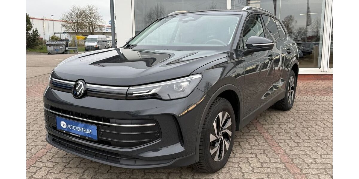 VW Tiguan 17.467 km 41.990 &euro; Teterow 17166