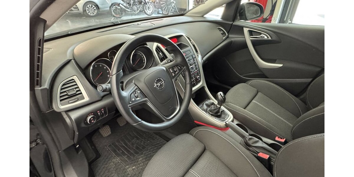 Opel Astra Design Edition 1.6 2.Hand Klimaanlage 119.980 km 6.220 &euro; Lich 35423