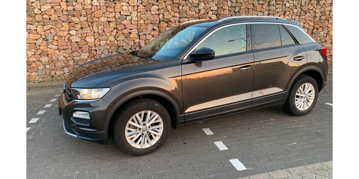 VW T-Roc 119.500 km 12.398 &euro; Bergen op Zoom 04624
