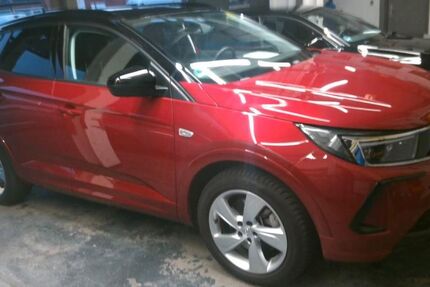 Opel Grandland (X) 31.800 km 27.990 &euro; Ulm 89073
