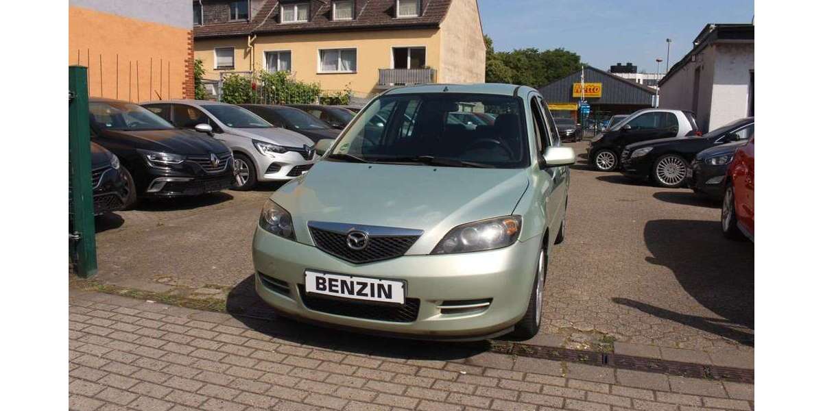 Mazda 2 135.000 km 3.450 &euro; Duisburg 47139