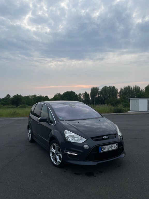 S-Max