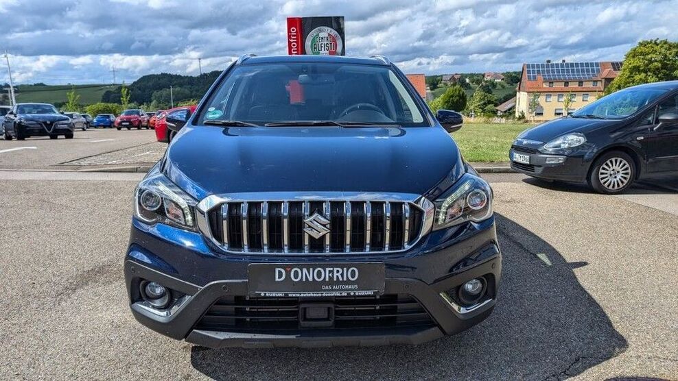 (SX4) S-Cross