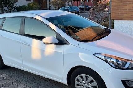 Hyundai i30 203.000 km 5.990 &euro; BRUCHMÜHLBACH-MIESAU 66892