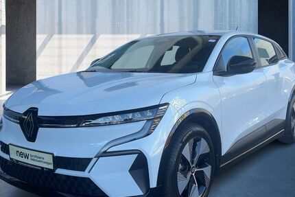 Renault Megane E-TECH 30.543 km 20.490 &euro; Unterschleißheim 85716
