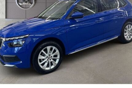Skoda Kamiq 16.439 km 24.850 € Frankfurt 60326