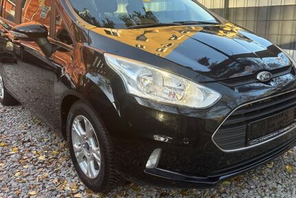 Ford B-Max 121.000 km 5.999 € Berlin 12055