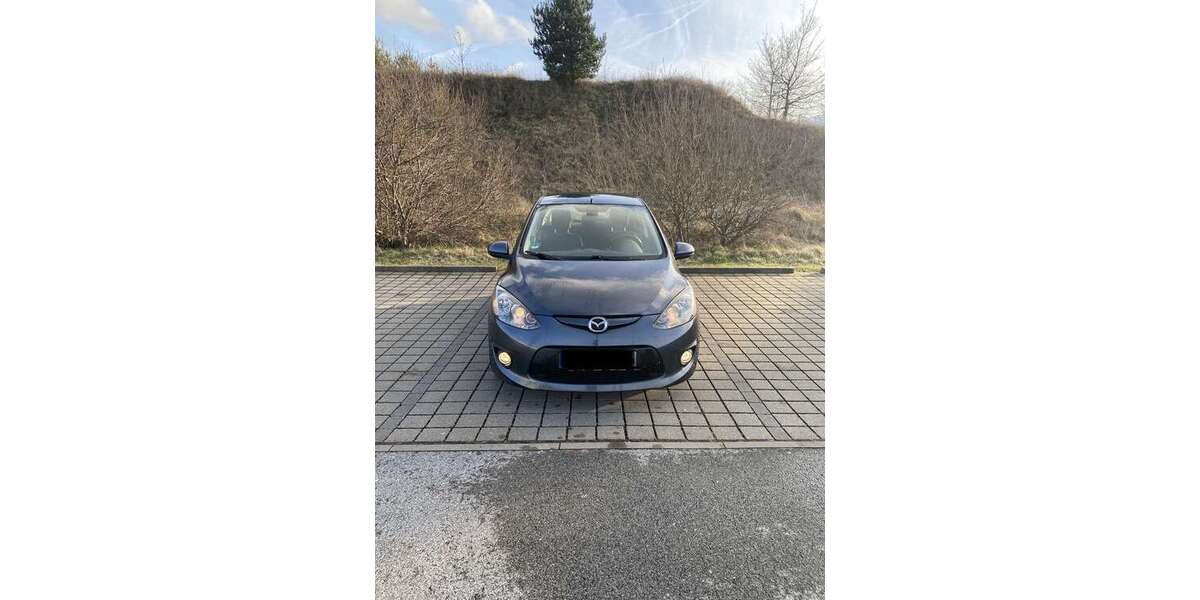 Mazda 2 150.000 km 4.000 &euro; Adelsdorf 91325