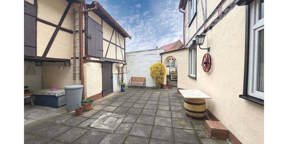 Einfamilienhaus Bad Langensalza - 8 Zimmer, 142 m&sup2;, 205.000&euro; | Angebot:26730752