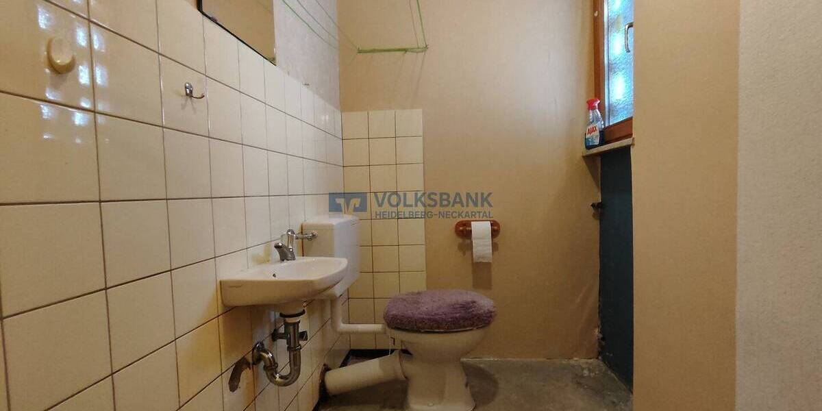 Etagenwohnung Walldorf - 4 Zimmer, 98 m&sup2;, 240.000&euro; | Angebot:25741558