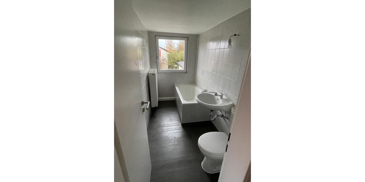 Einfamilienhaus Mitterteich - 2 Zimmer, 65 m&sup2;, 750&euro; | Angebot:26408429