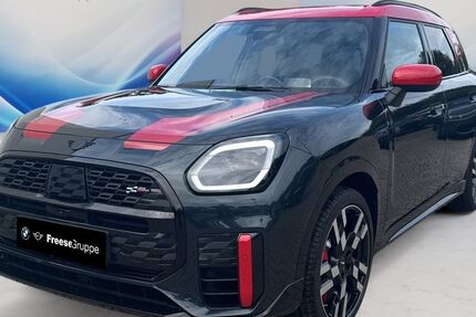 Mini John Cooper Works Countryman 2.421 km 42.990 &euro; Delmenhorst 27751