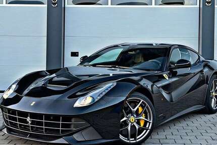Ferrari F12 19.500 km 299.000 &euro; Seitingen-Oberflacht 78606