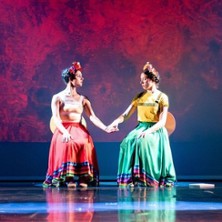 Frida Kahlo: Magischer Surrealismus 2027 31.01.2027 Stadttheater Kaufbeuren