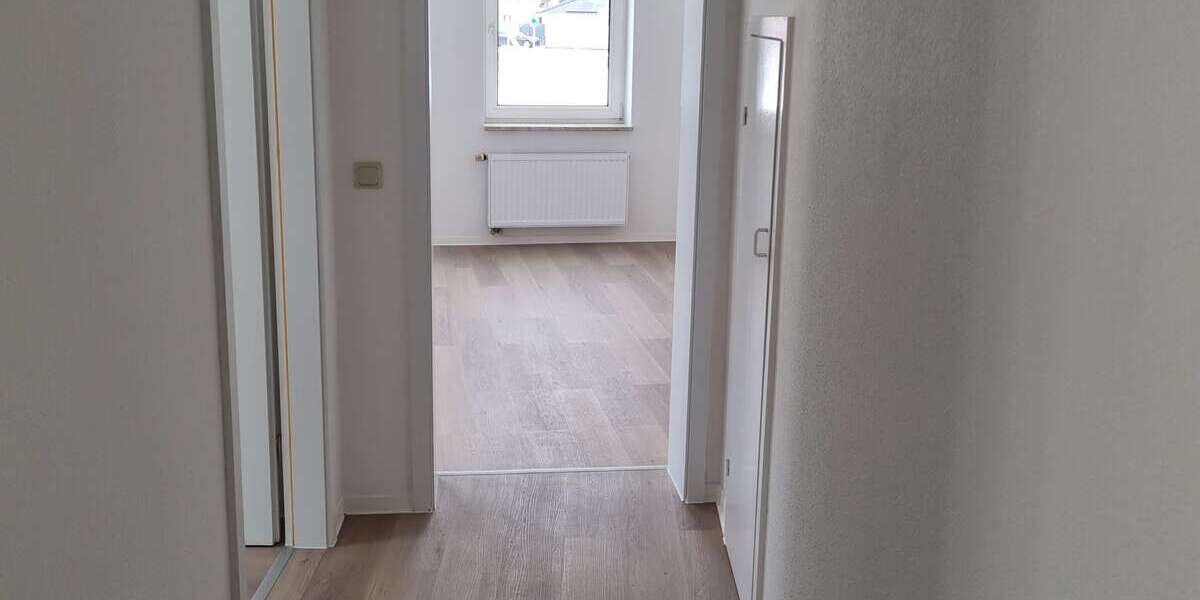 Etagenwohnung Friedland - 2 Zimmer, 60 m&sup2;, 360&euro; | Angebot:25255775