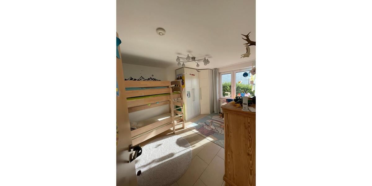 Etagenwohnung Radolfzell am Bodensee - 3 Zimmer, 83 m&sup2;, 380.000&euro; | Angebot:27014483
