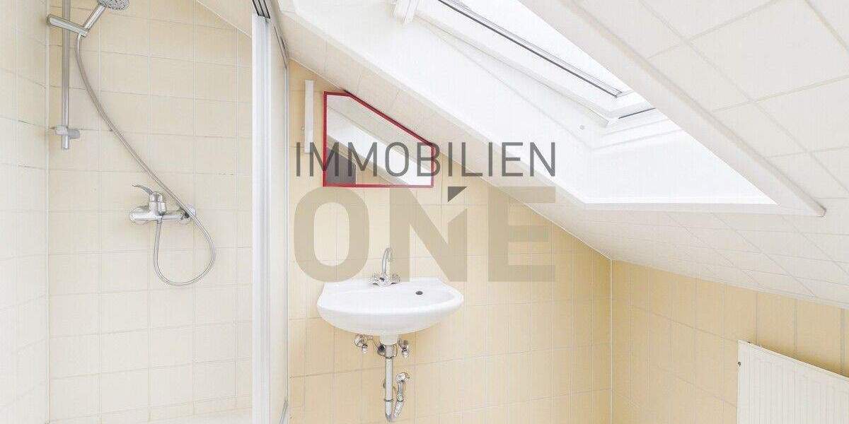 Mehrfamilienhaus, Wohnhaus Pentling - 9 Zimmer, 160 m&sup2;, 735.000&euro; | Angebot:24621352