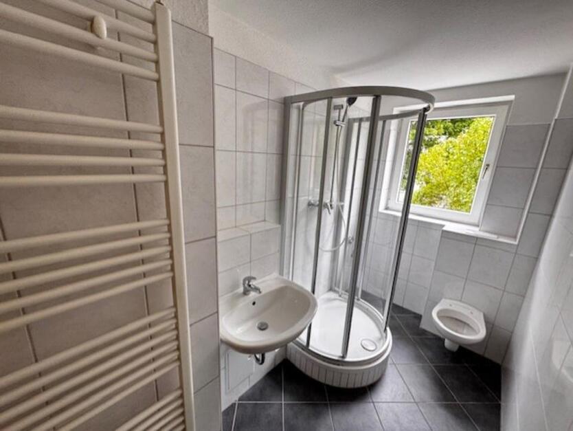 3-Raum-Wohnung mit Dusche