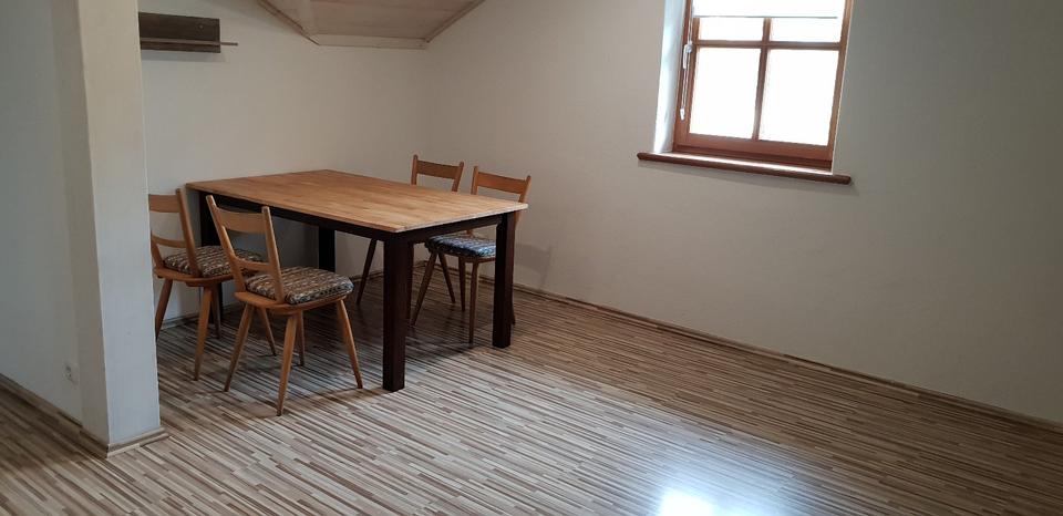 Dachgeschoßwohnung Traitsching - 3 Zimmer, 120 m&sup2;, 650&euro; | Angebot:26600547