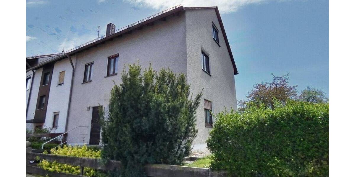 Reihenendhaus Weiden Rehbühl - 5 Zimmer, 100 m&sup2;, 229.000&euro; | Angebot:26733273
