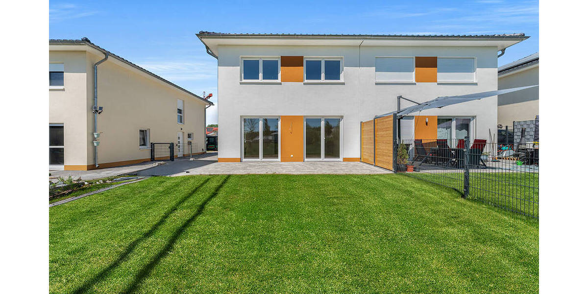 Doppelhaushälfte Bestensee Die Wustrocken - 5 Zimmer, 140 m&sup2;, 575.000&euro; | Angebot:25775507