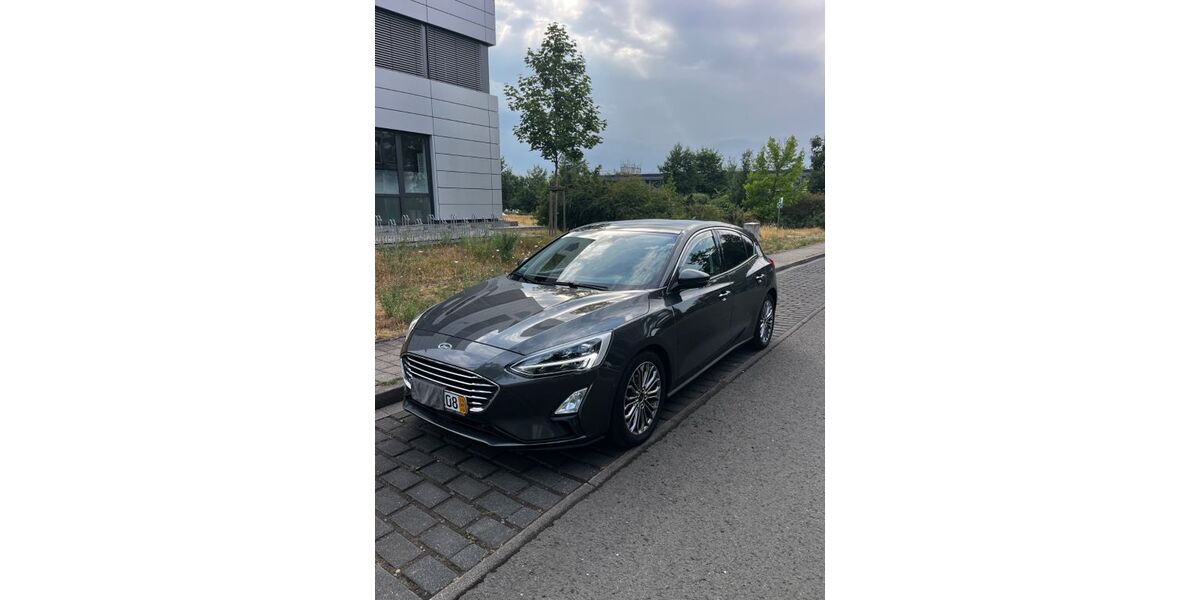 Ford Focus 87.000 km 13.200 &euro; Kaiserslautern 67663