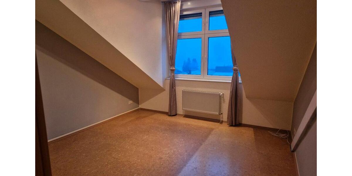 Dachgeschoßwohnung Milower Land - 4 Zimmer, 144 m&sup2;, 1.265&euro; | Angebot:24834191
