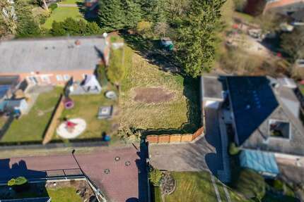 Grundstück zu verkaufen in Schiffdorf 65.000 € 729 m²