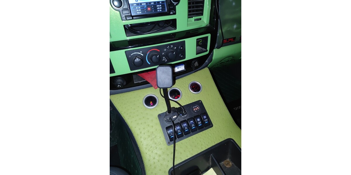 Dodge Ram 1500 Crew Cab Pick-up 465.000 km 14.700 &euro; Mühlhausen-Ehingen 78259