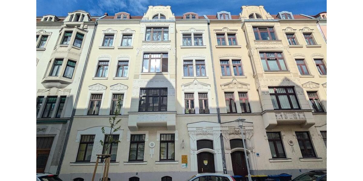 Dachgeschoßwohnung Zwickau - 2 Zimmer, 55 m&sup2;, 270&euro; | Angebot:26008207