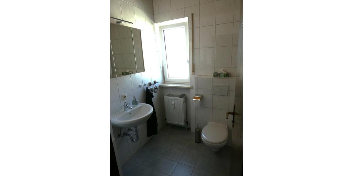 Dachgeschoßwohnung Straubing - 3 Zimmer, 65 m&sup2;, 170.000&euro; | Angebot:26337817