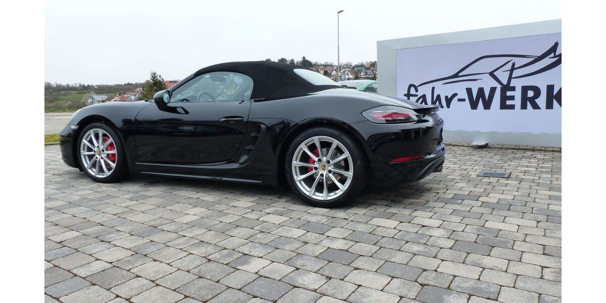 Porsche Boxster 72.100 km 63.880 &euro; Wurmberg 75449