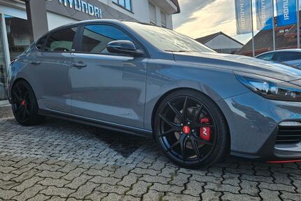 Hyundai i30 18.800 km 26.990 &euro; Emmendingen-Kollmarsreute 79312