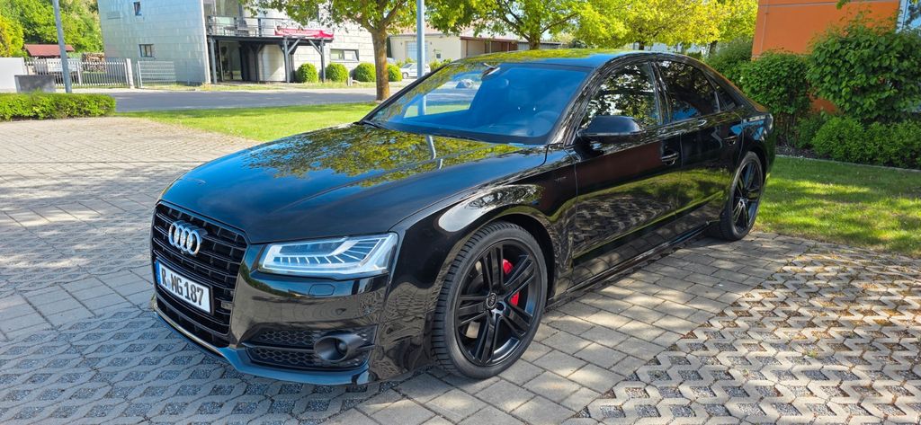 Audi A8 128.000 km 48.600 &euro; Regensburg 93053